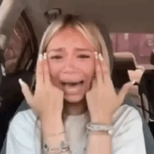 TikTok Animated Memes 9 - Sticker 17