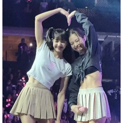 BLACK PINK 💝 - Sticker 18