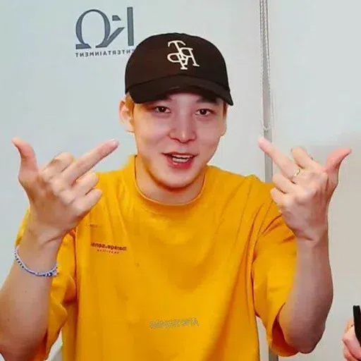 ateez - Sticker 30