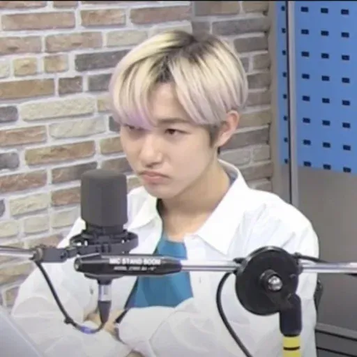 Memes lownjwin - Sticker 23