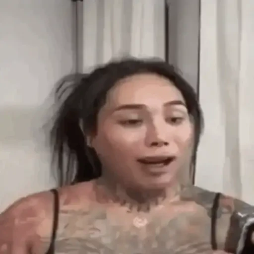 TikTok Animated Memes 4 - Sticker 24