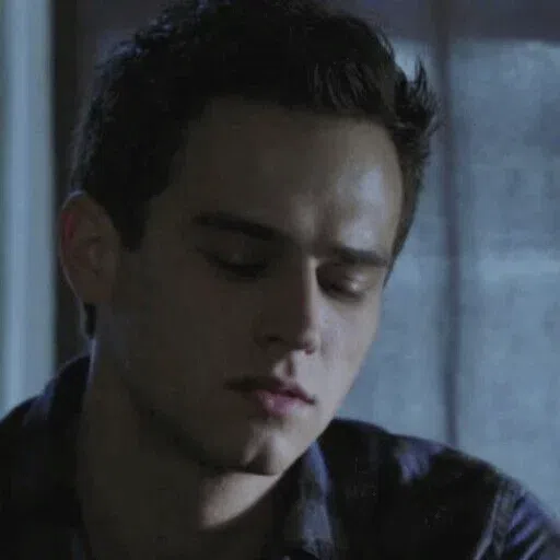 13 reasons why - Sticker 14
