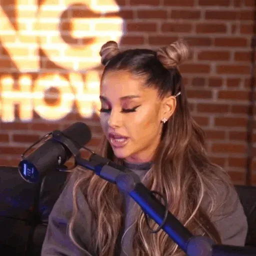 ?Ariana? - Sticker 16