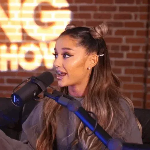 ?Ariana? - Sticker 30