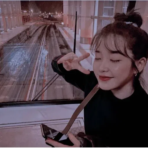 iu💕 - Sticker 22