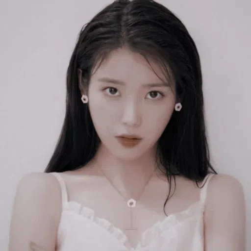 iu💕 - Sticker 30