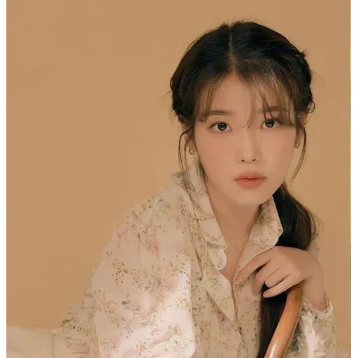 iu💕 - Sticker 10