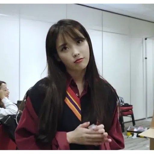 iu💕 - Sticker 25