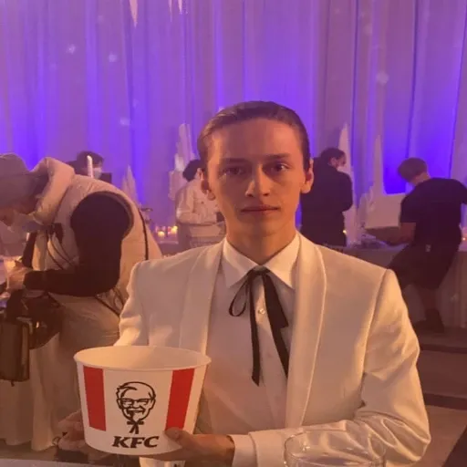 Уэнздей - Sticker 12
