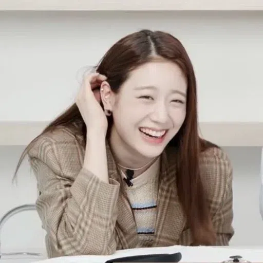 /Gyuri2 - Sticker 11