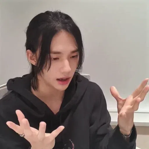 k - Sticker 19