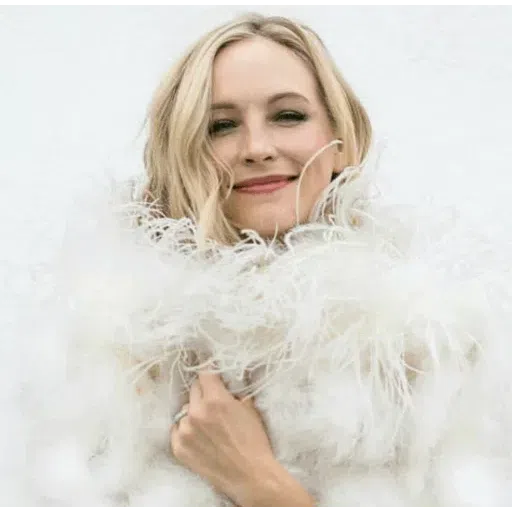 Caroline - Sticker 29