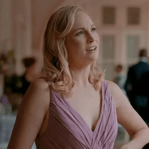 Caroline - Sticker 24