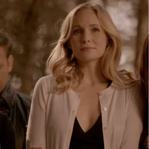 Caroline - Sticker 21